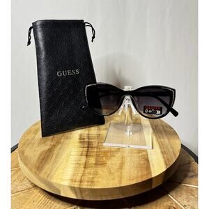 Guess Sunglasses black one size NWT